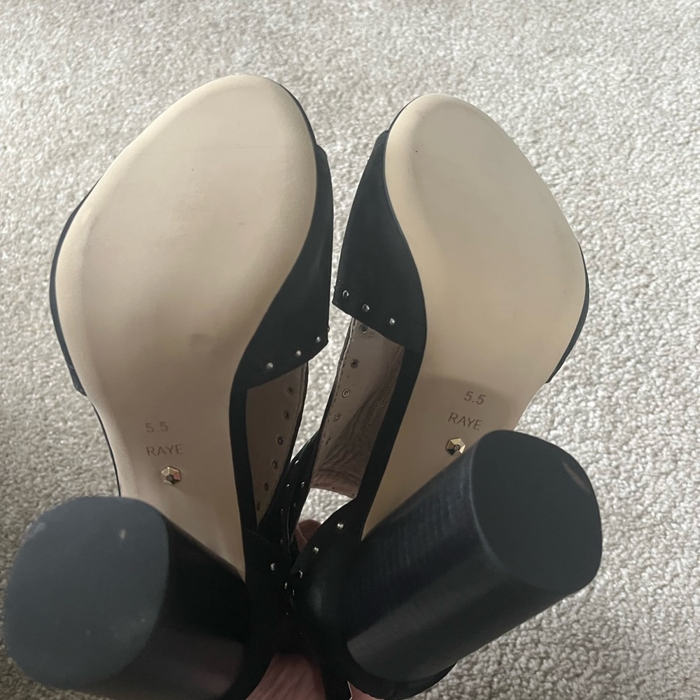 Raye Heels - Picture 4 of 4